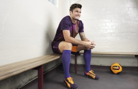 半岛体育官网-又见绝平！巴黎圣日耳曼与曼城鏖战至终场，赵继伟读秒救主